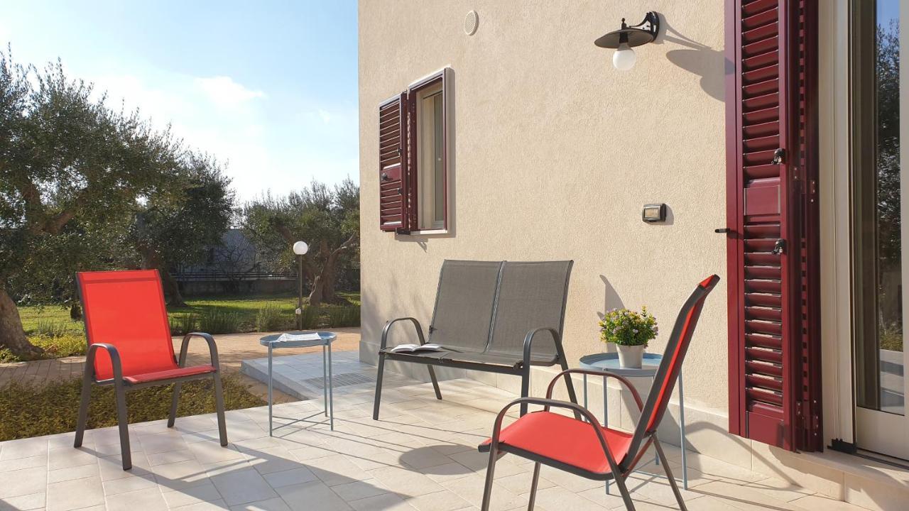 Tra Gli Ulivi Villa Putignano Exterior photo